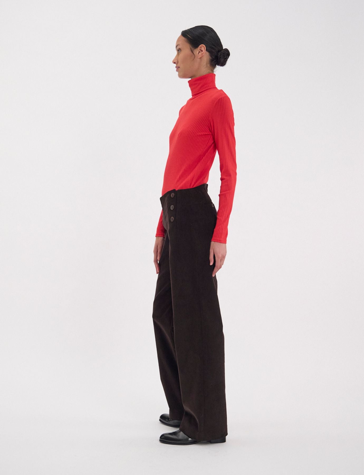 Gabriel pants in brown milleraie velvet