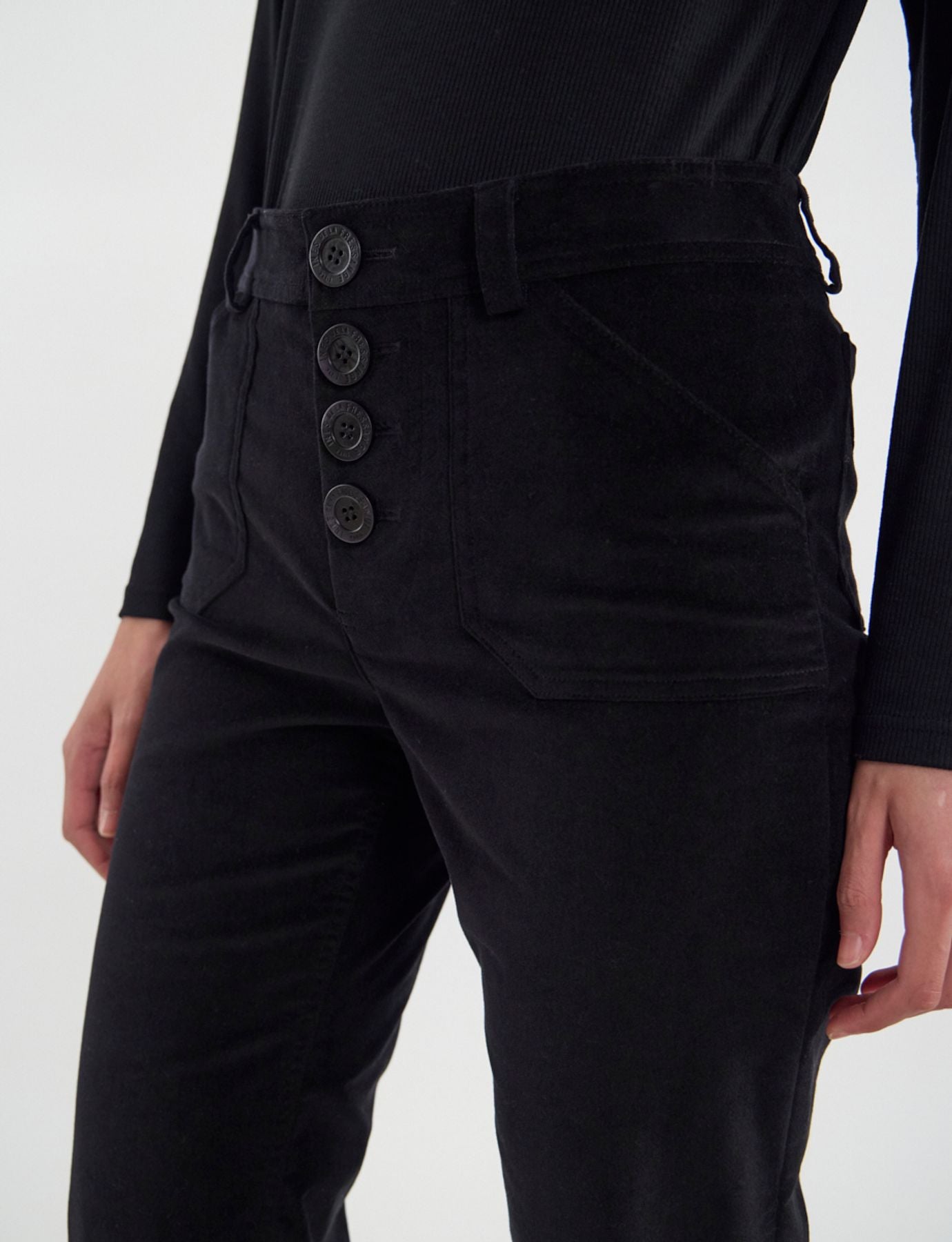 Charlotte trousers in smooth black velvet