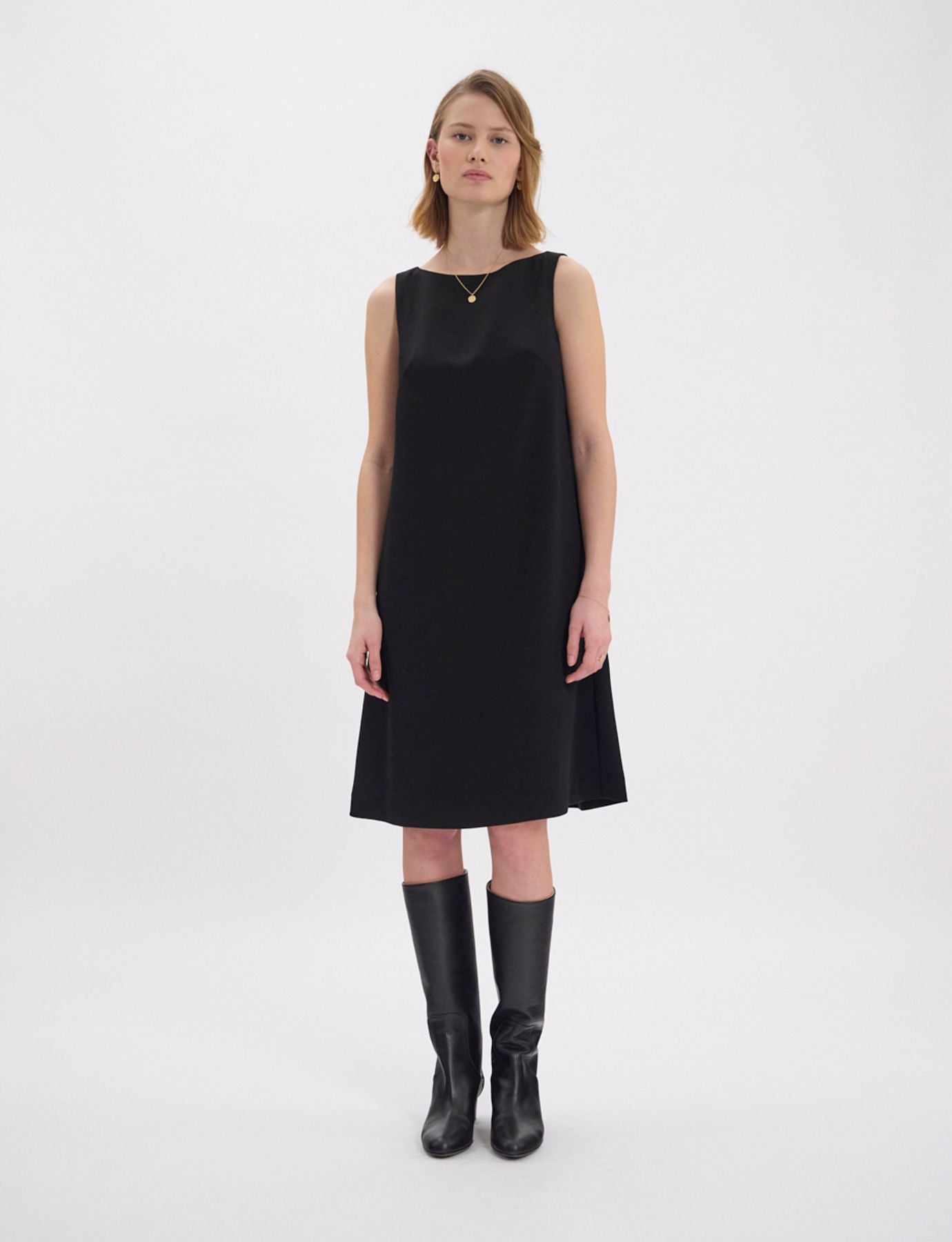 Black Madeleine dress