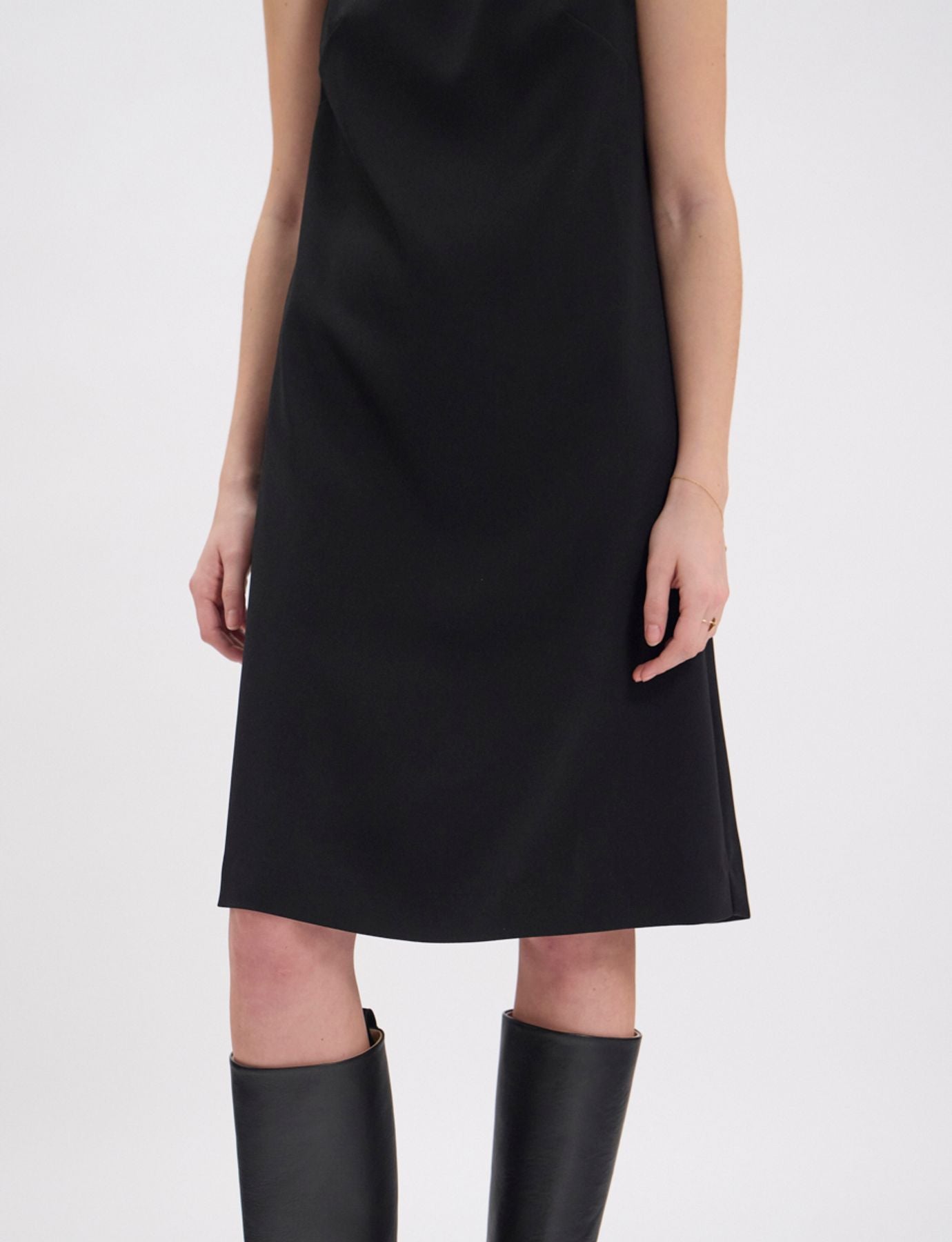 Black Madeleine dress