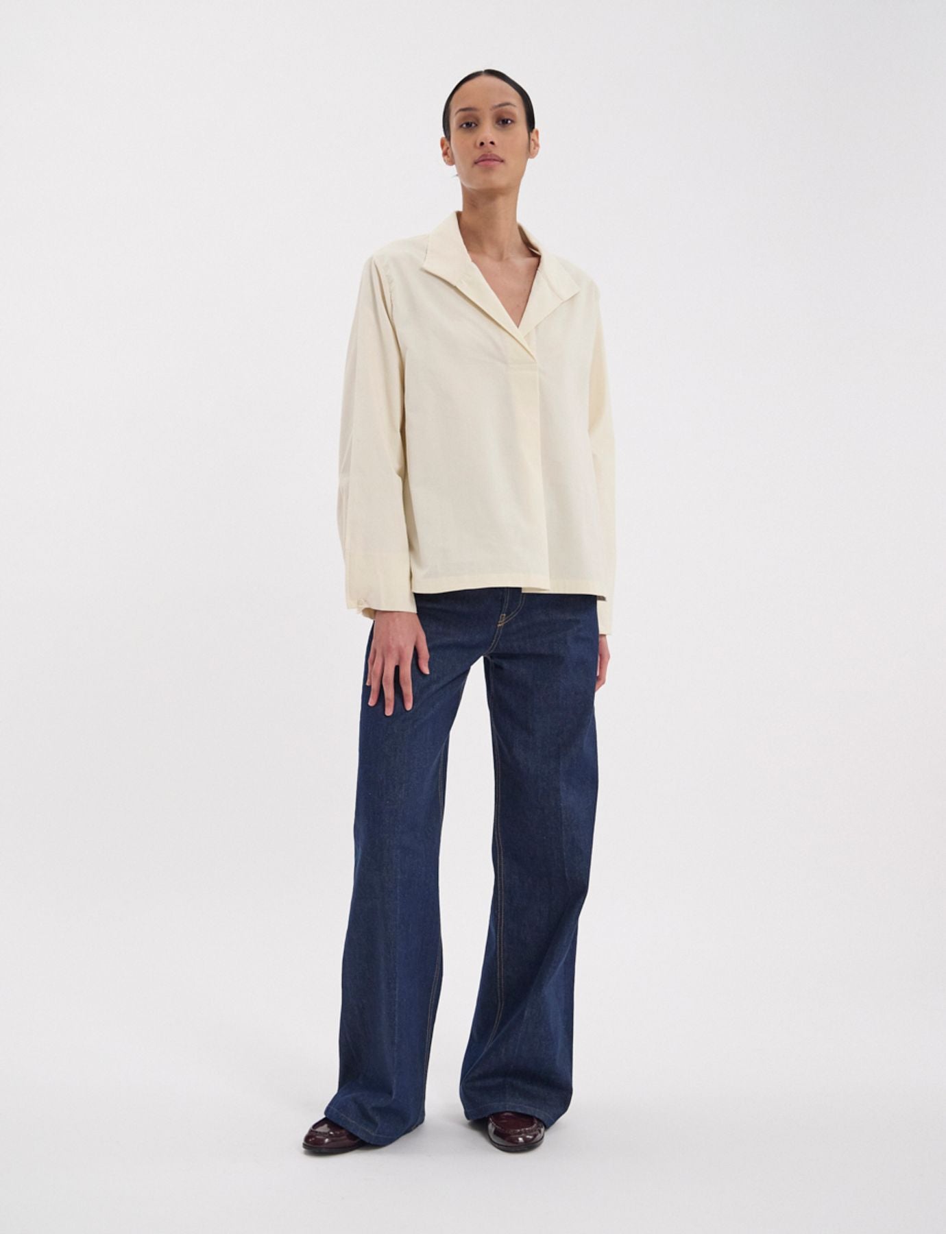 Noa top in fine ecru milleraie velvet