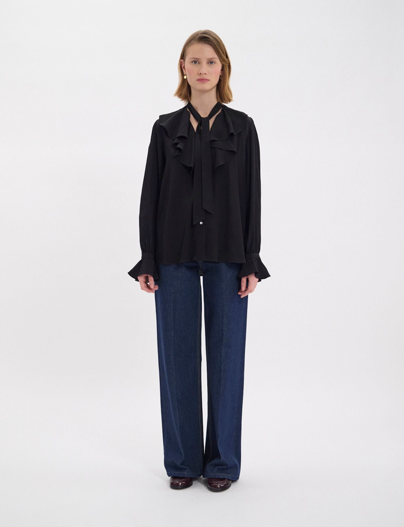 Fanfan black shirt