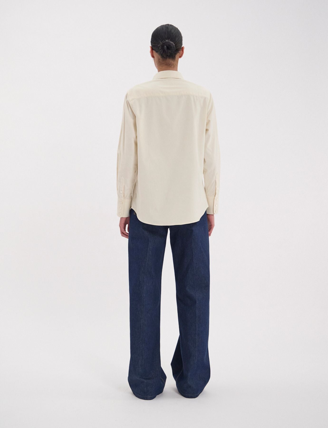 Maureen shirt in ecru fine milleraie velvet