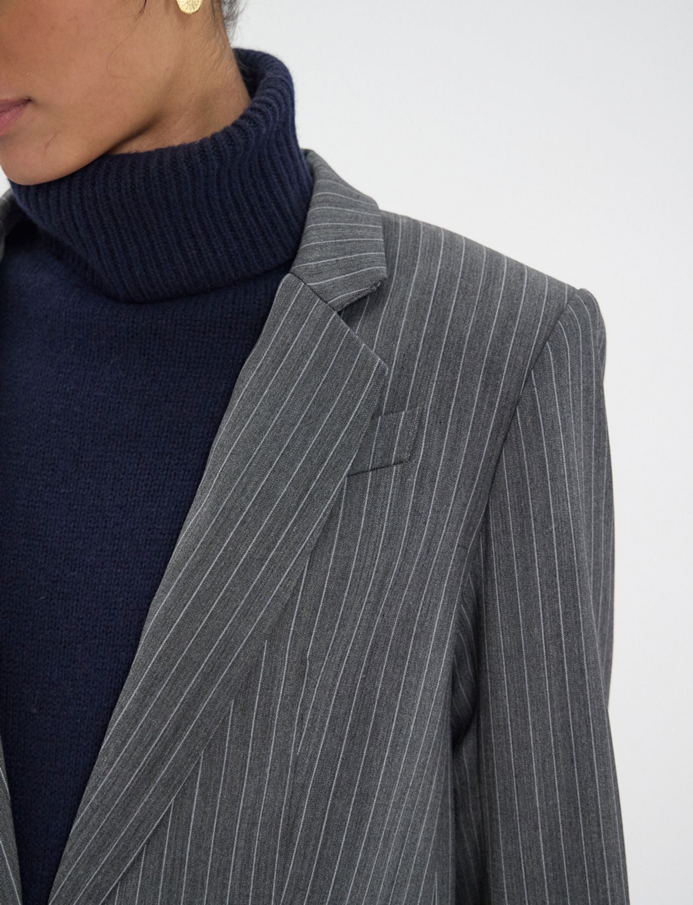 Grey Bruna jacket with white stripes