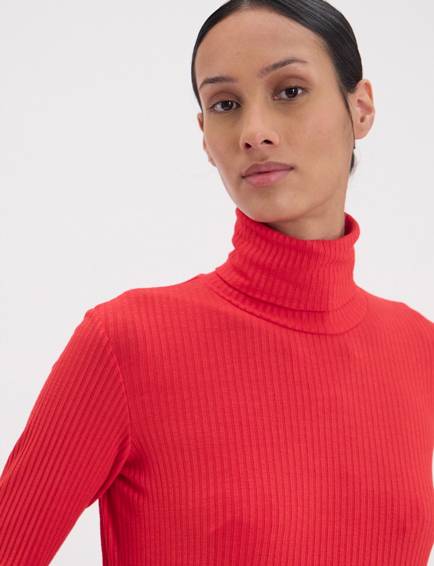 T-shirt dolcevita rossa Matthieu