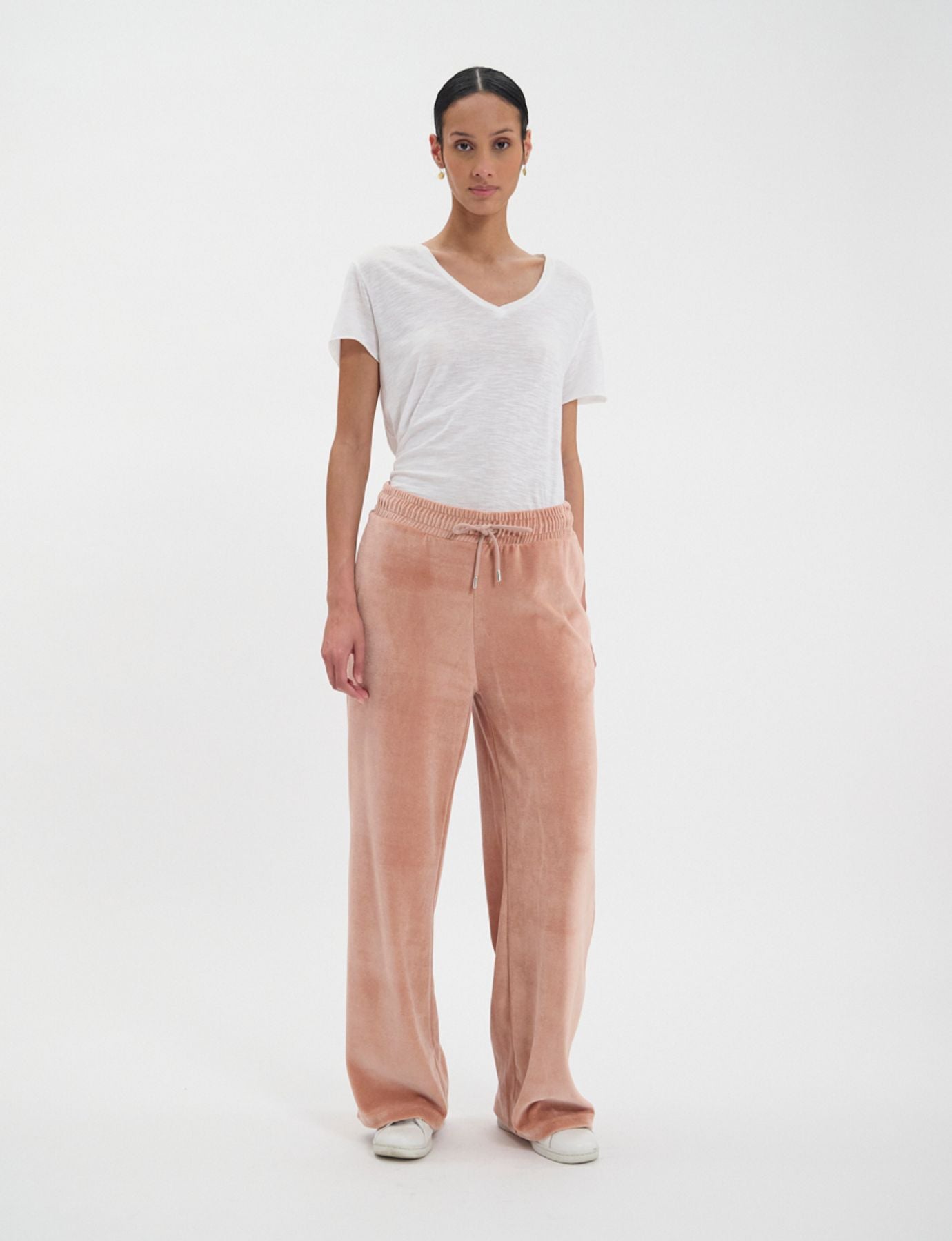 Britney jogging bottoms in powder pink velvet
