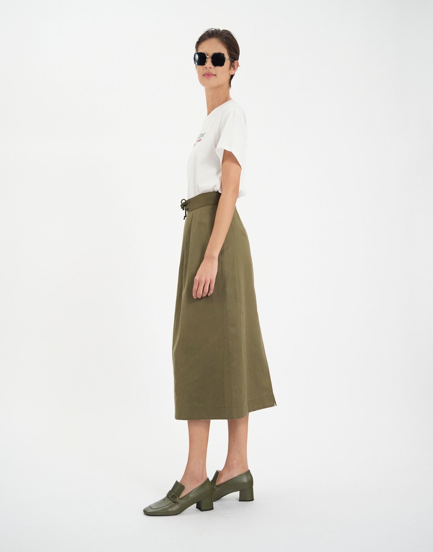Pleated skirt Maud khaki