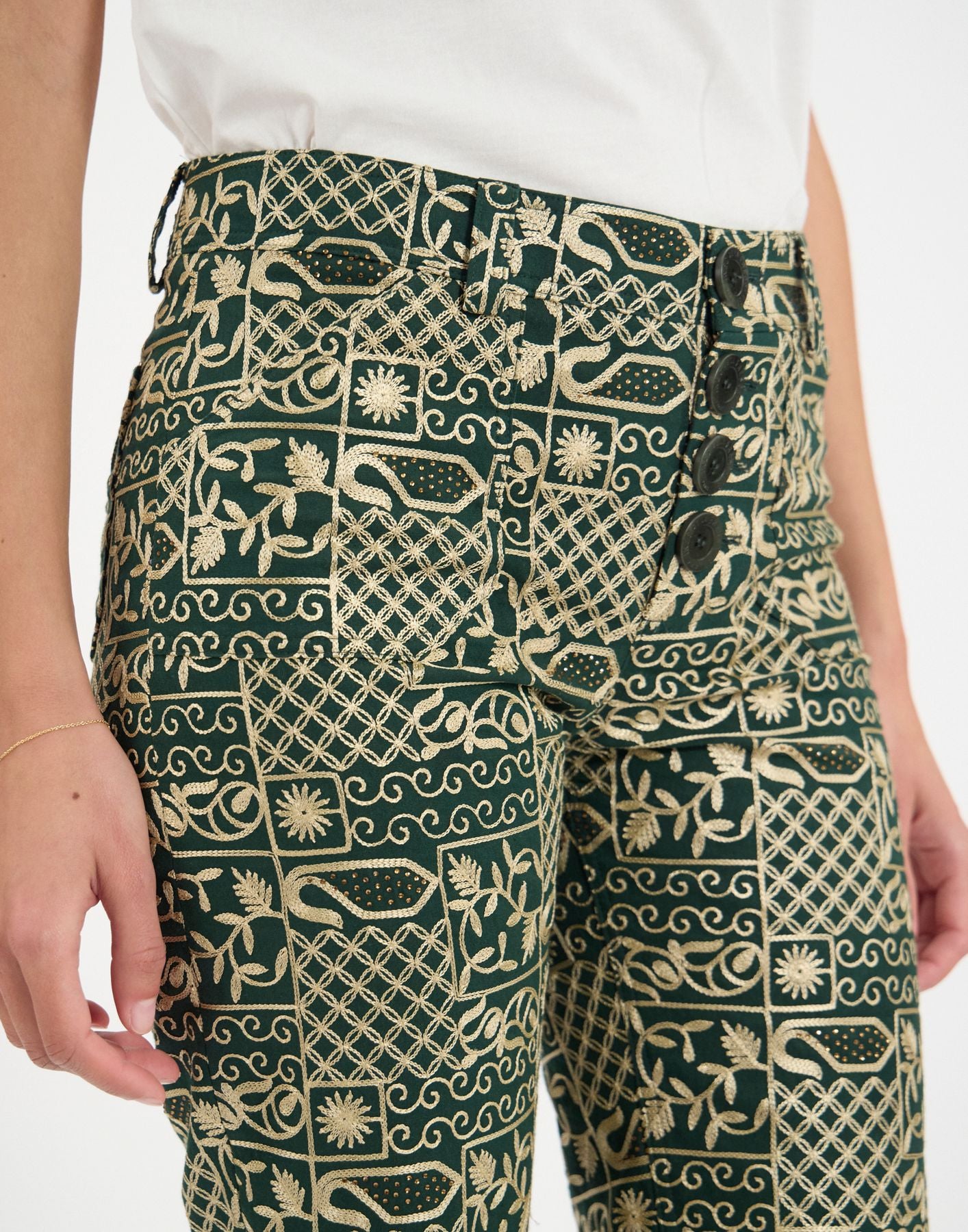 pantalon-charlotte-de-algodon-bordado-verde