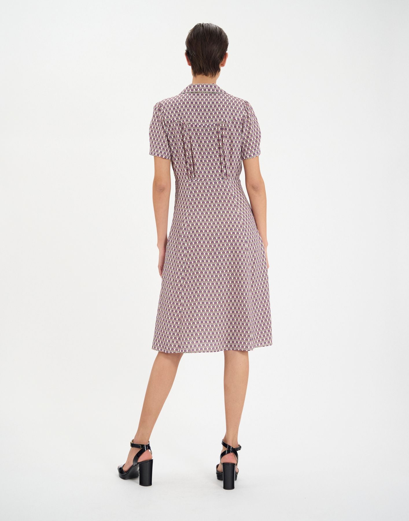 Angèle oak leaf dress