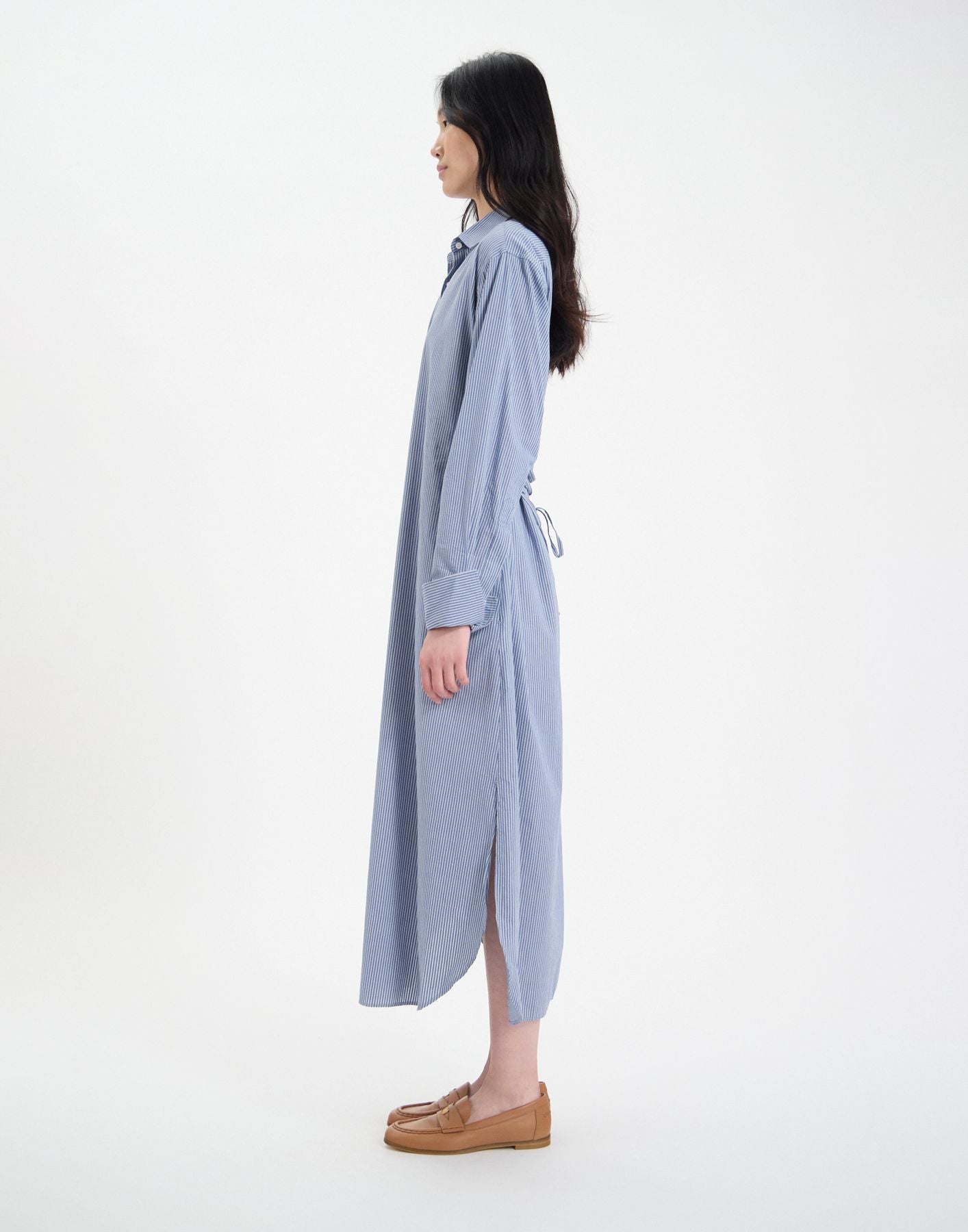 Douglas dress in blue cotton with fine stripes