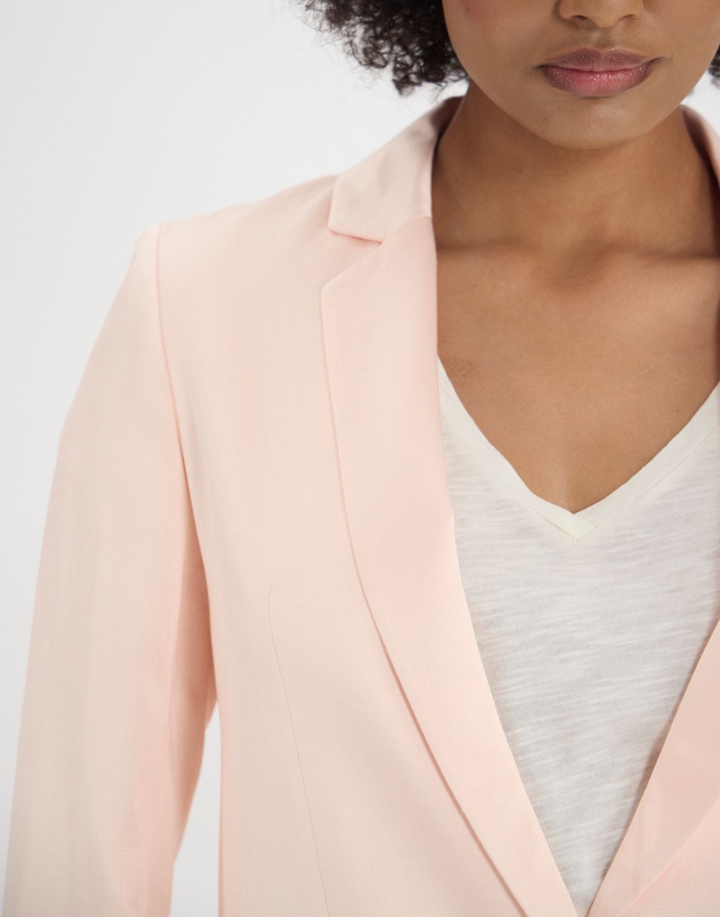 Bruna jacket in pale pink linen and viscose