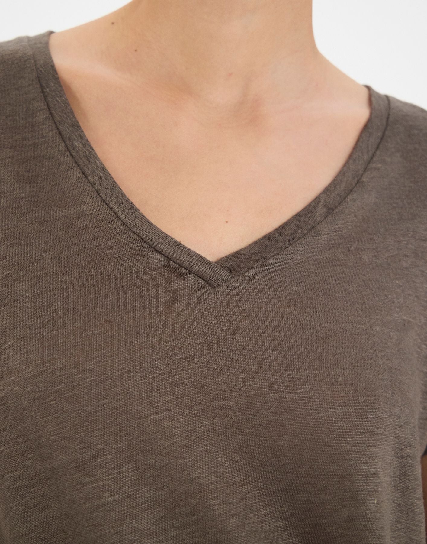 T-shirt Apolline en lin kaki