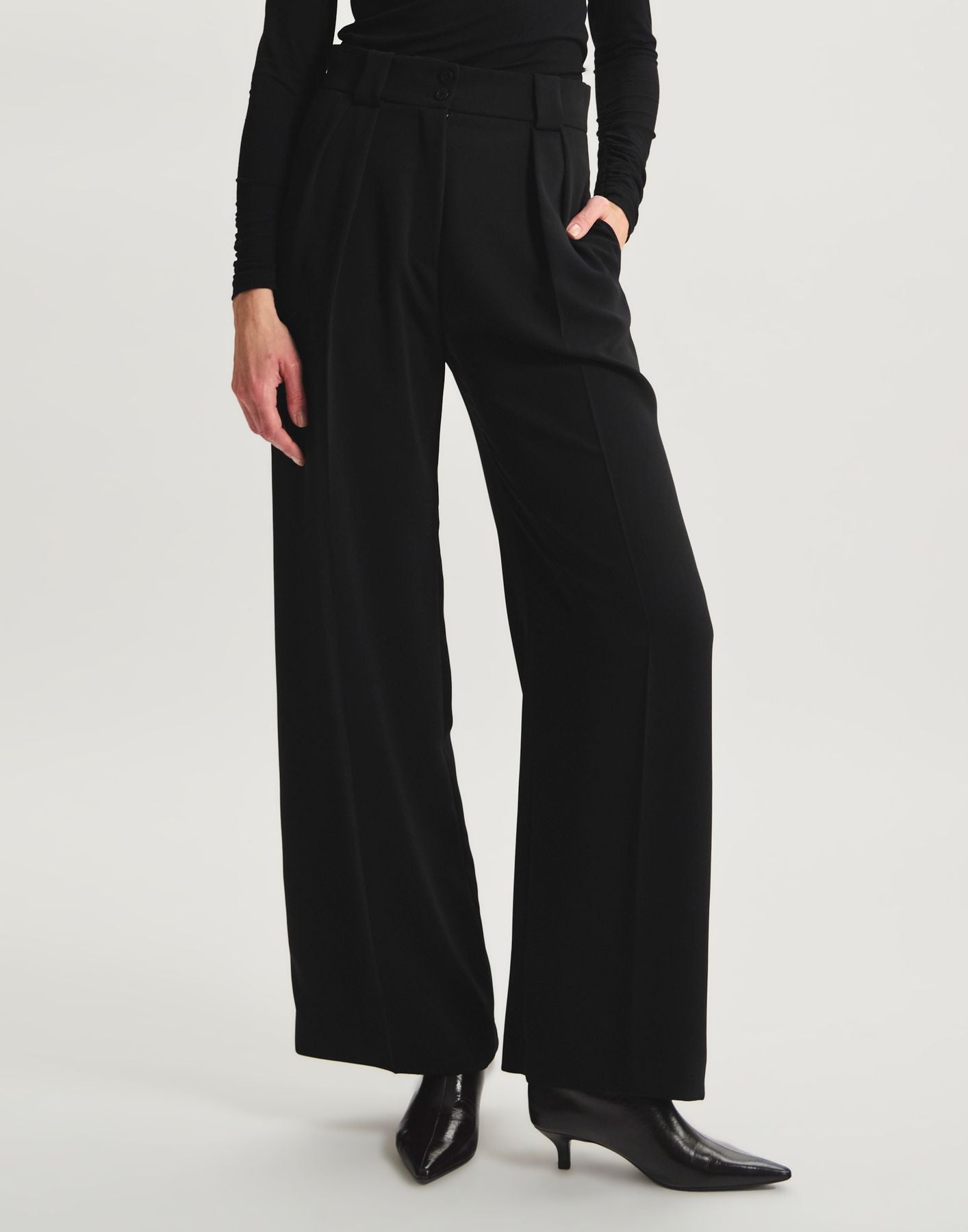 Marlène trousers with darts