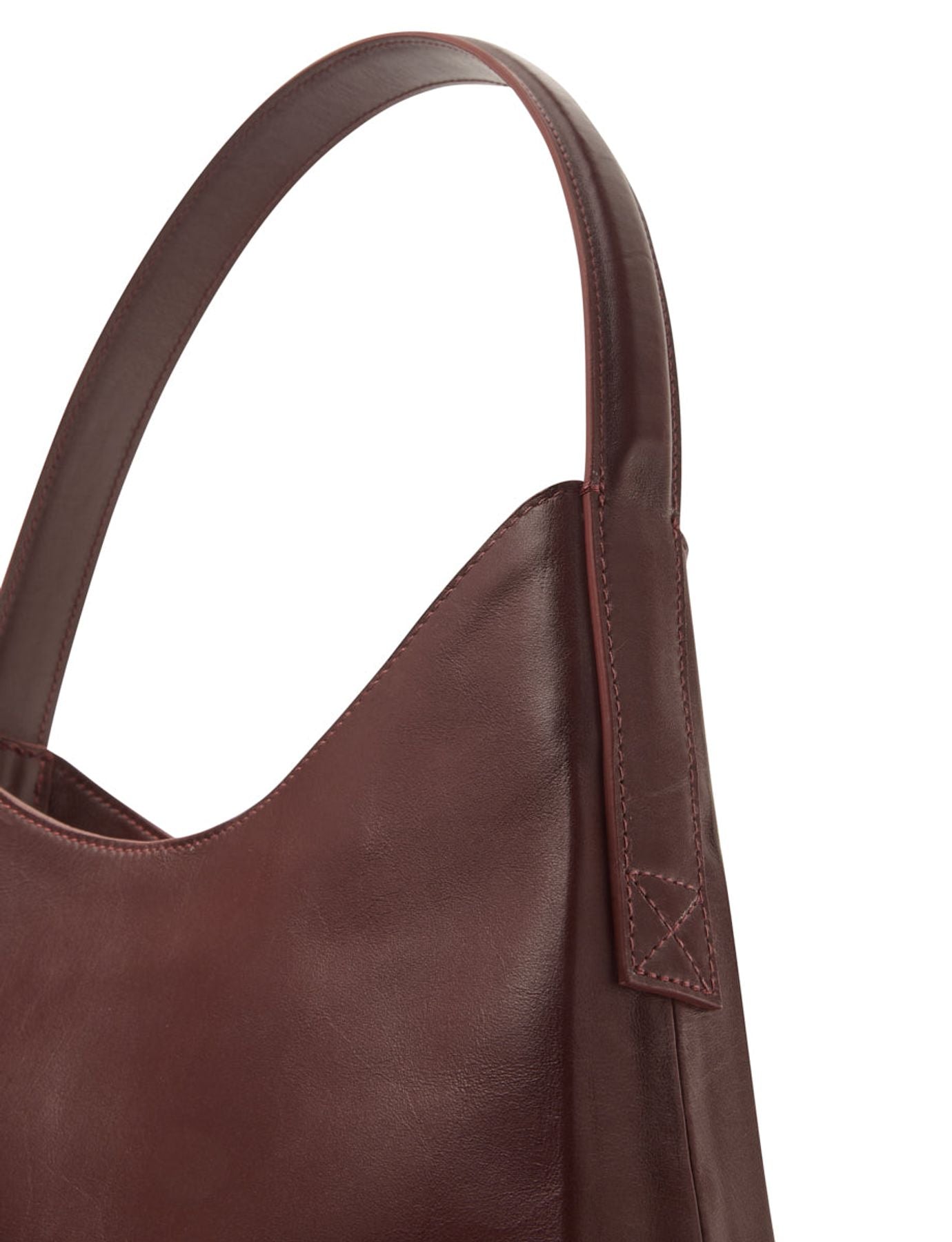 tasche-leonore-m-bordeauxfarbenes-leder