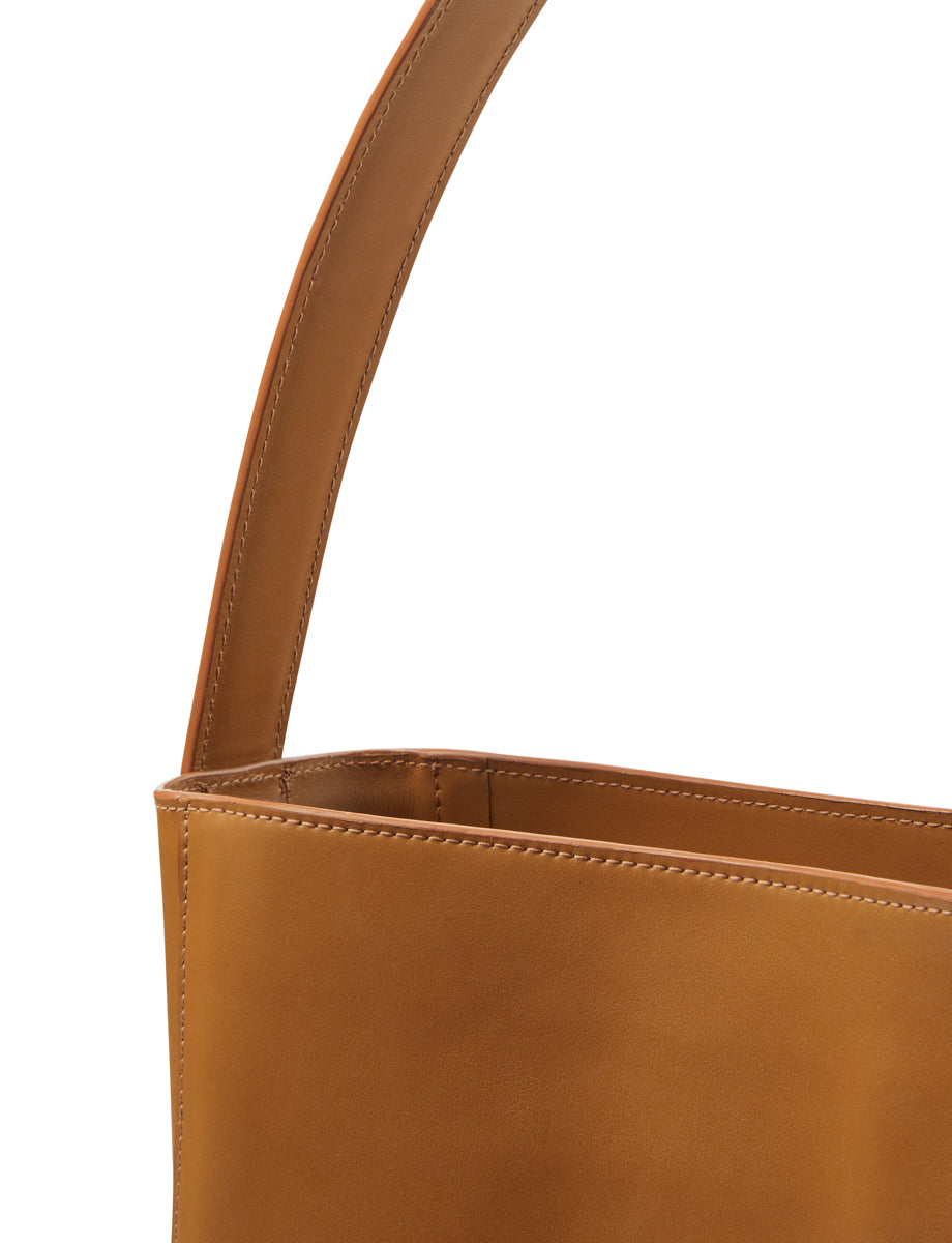 Borsa Léonore L in pelle cammello