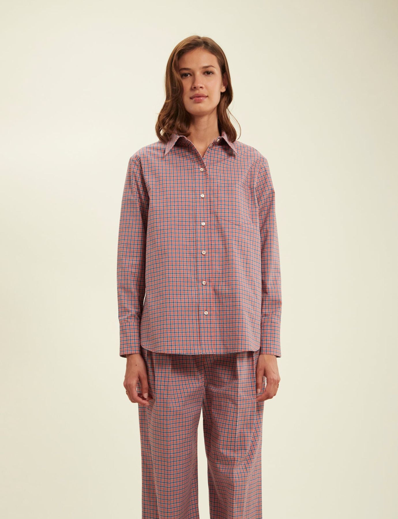 shirt-maureen-red-checkered