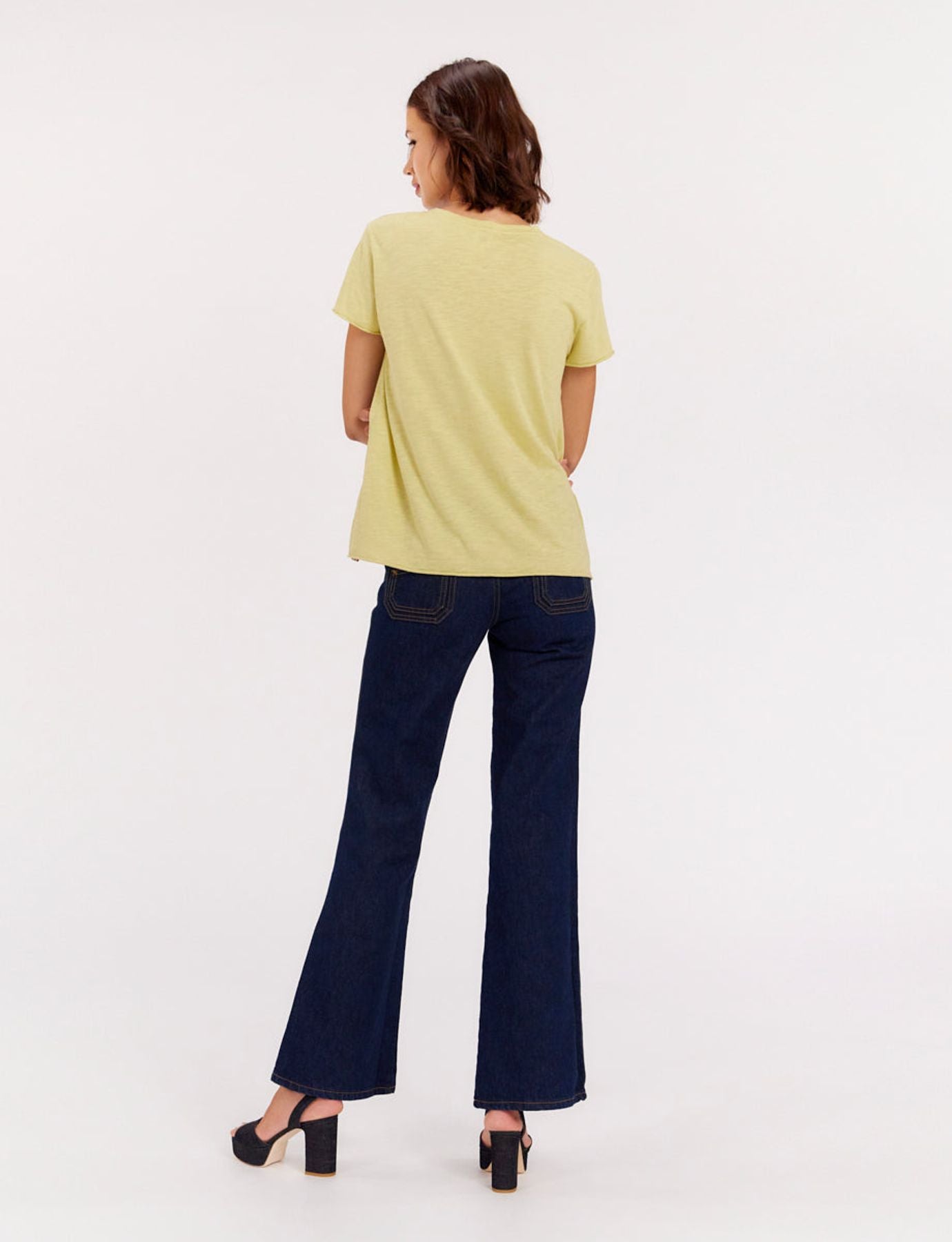 katalina-v-neck-t-shirt-lemon