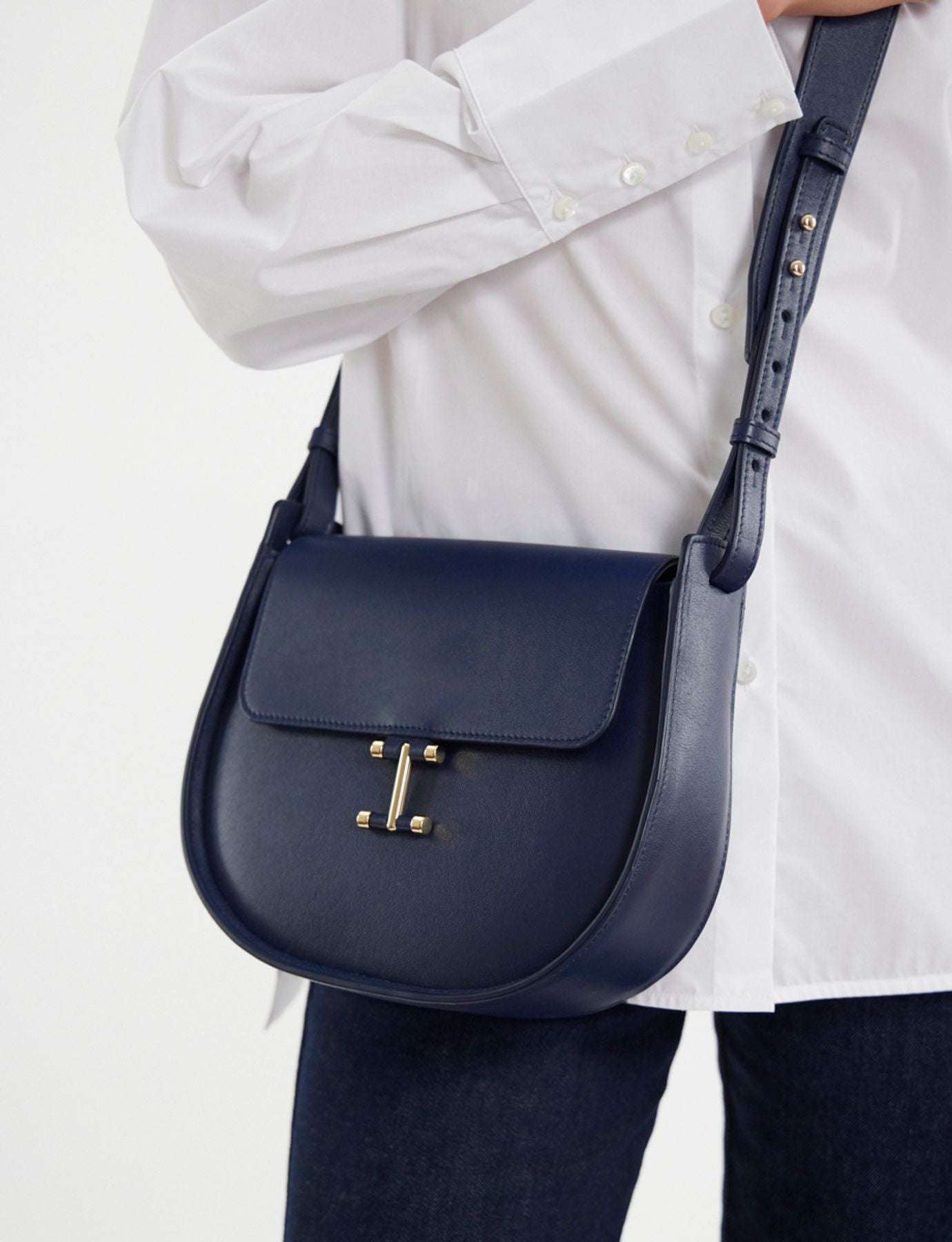 SENDA SHOULDER BAG