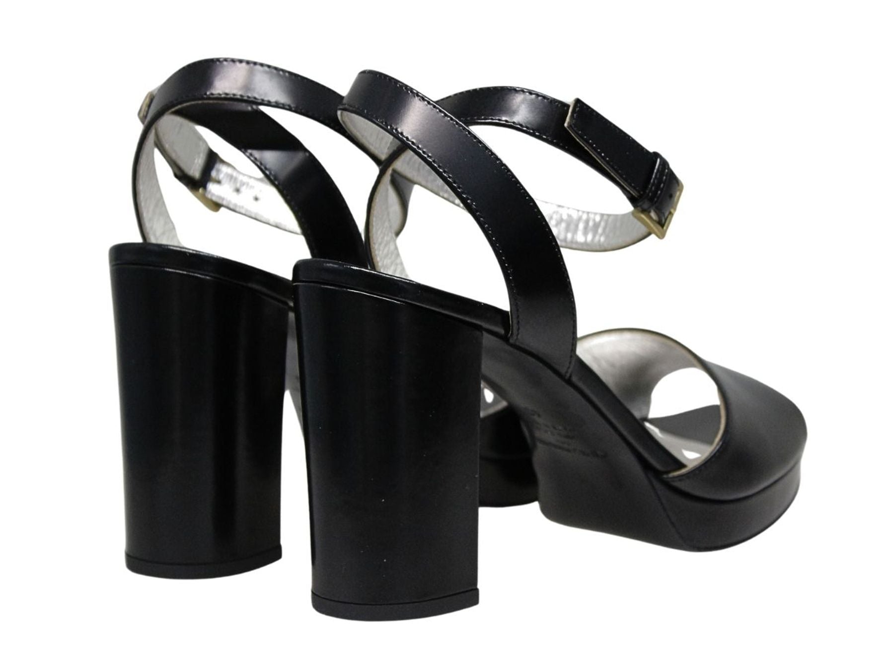 sandal-laura-a-platform-in-smooth-black-leather