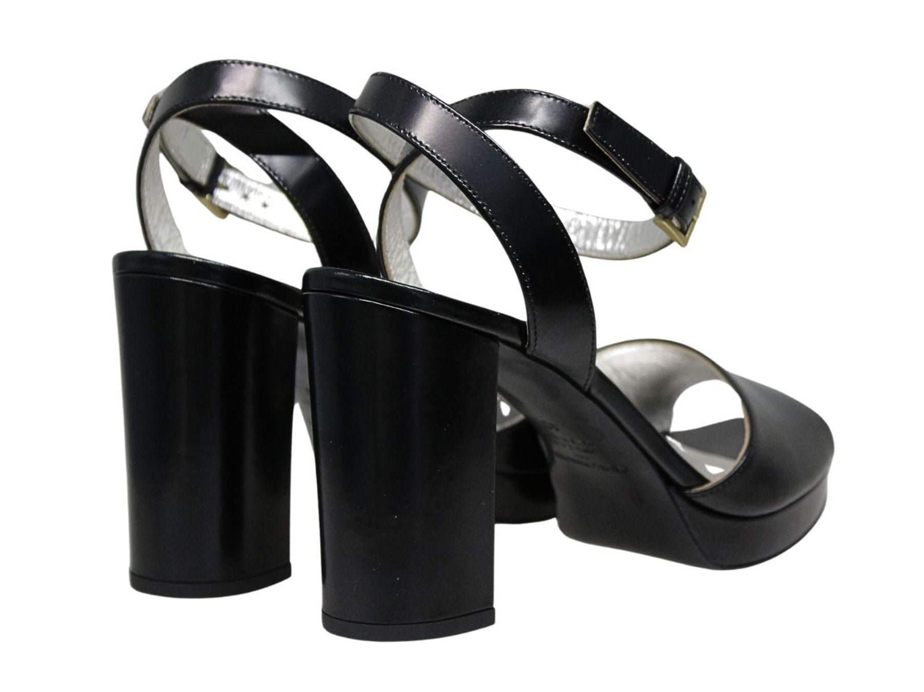 Laura platform sandal in smooth black leather