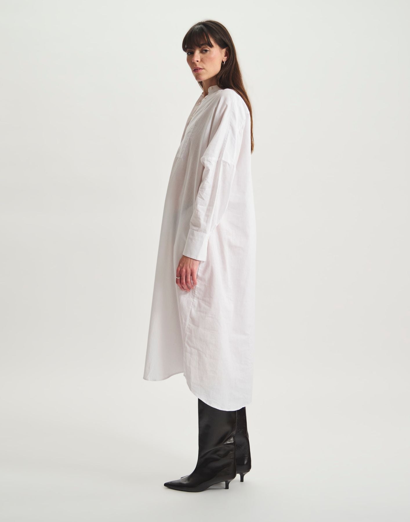 Boy dress in white linen mix