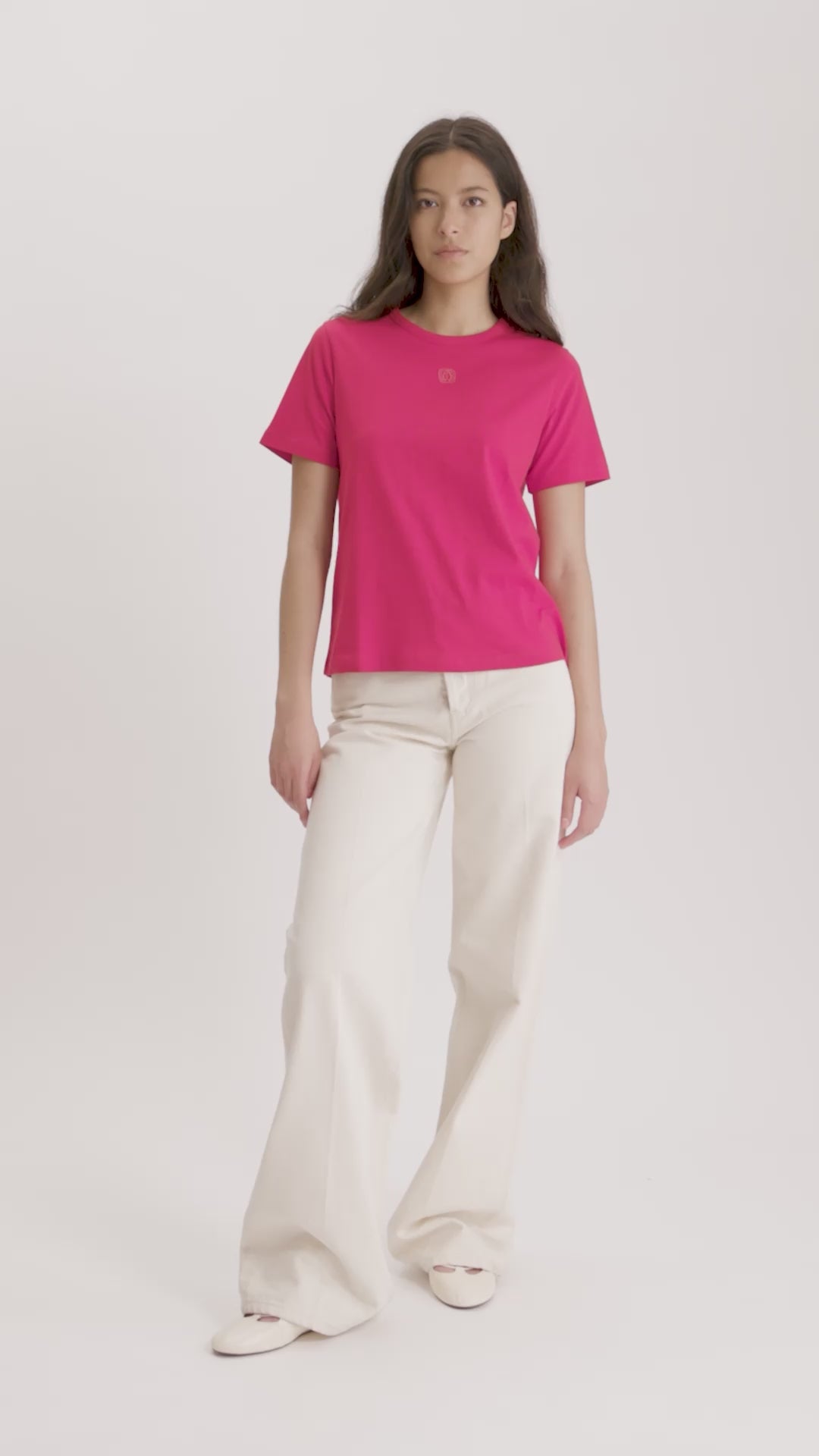 MASTER_16Y090CO381-P340 RED-XS - video