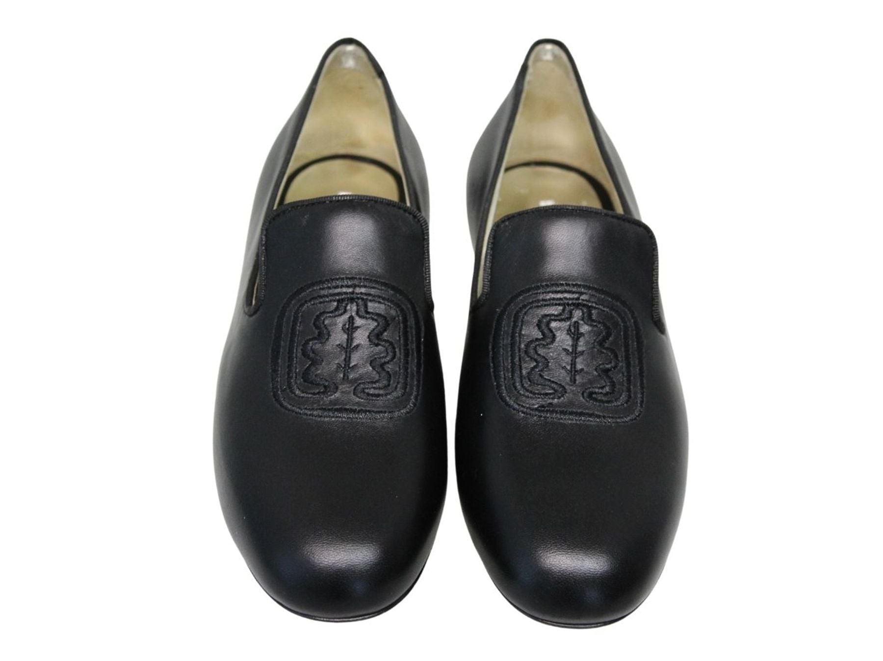 Callie embroidered loafer in black leather