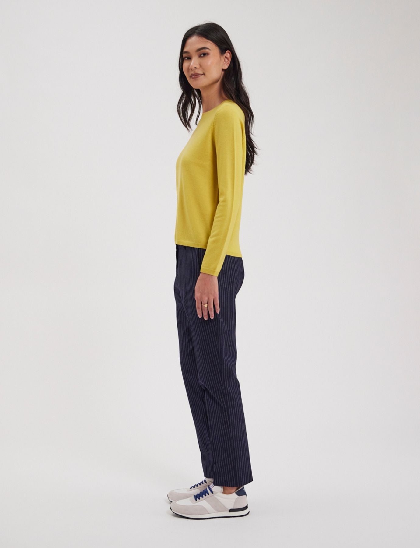 Angelina merino wool sweater yellow