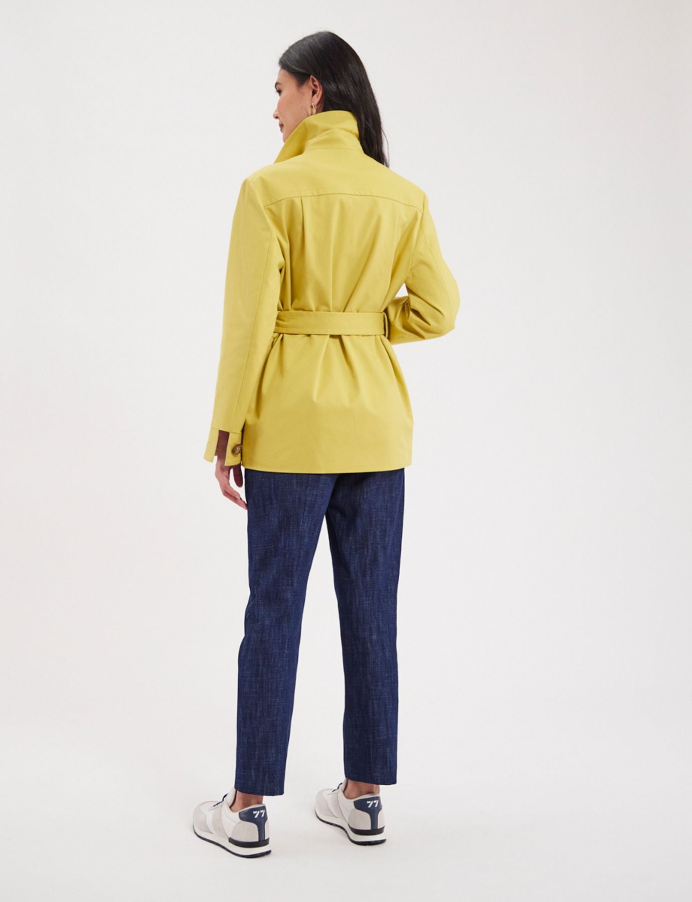 Romaric yellow coat