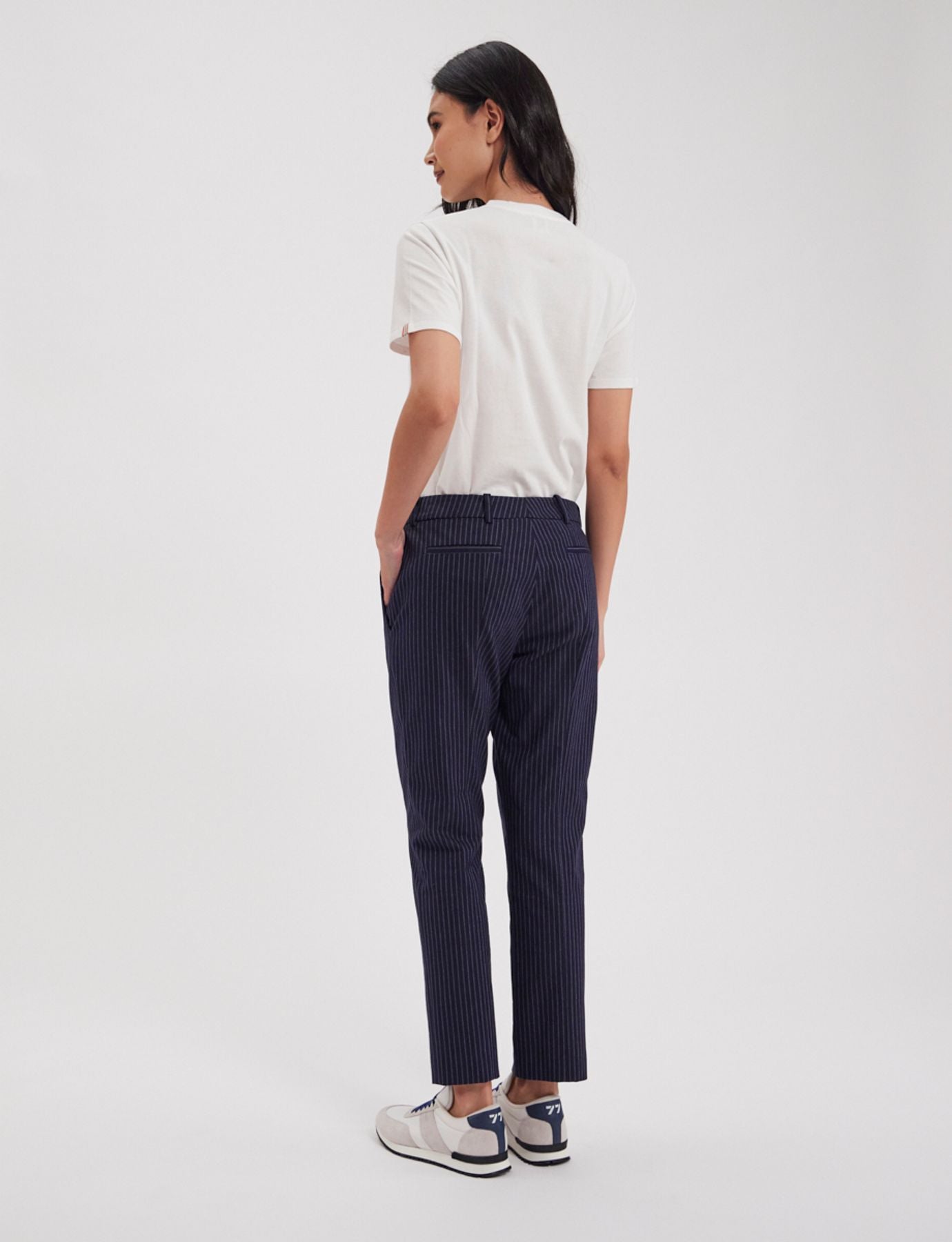 Pantalón Audrey Navy de rayas finas