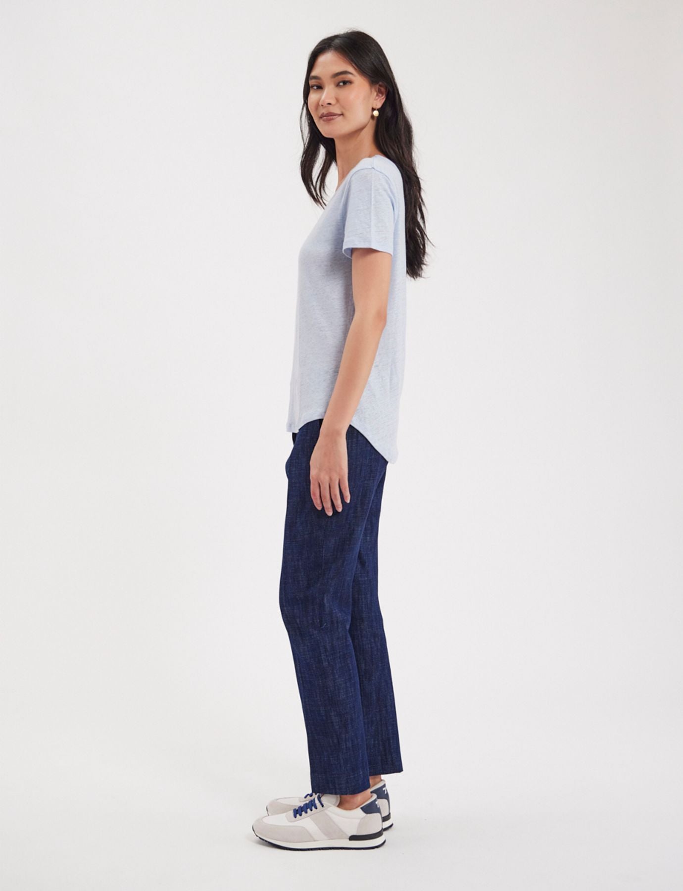 Lison light blue linen tee shirt