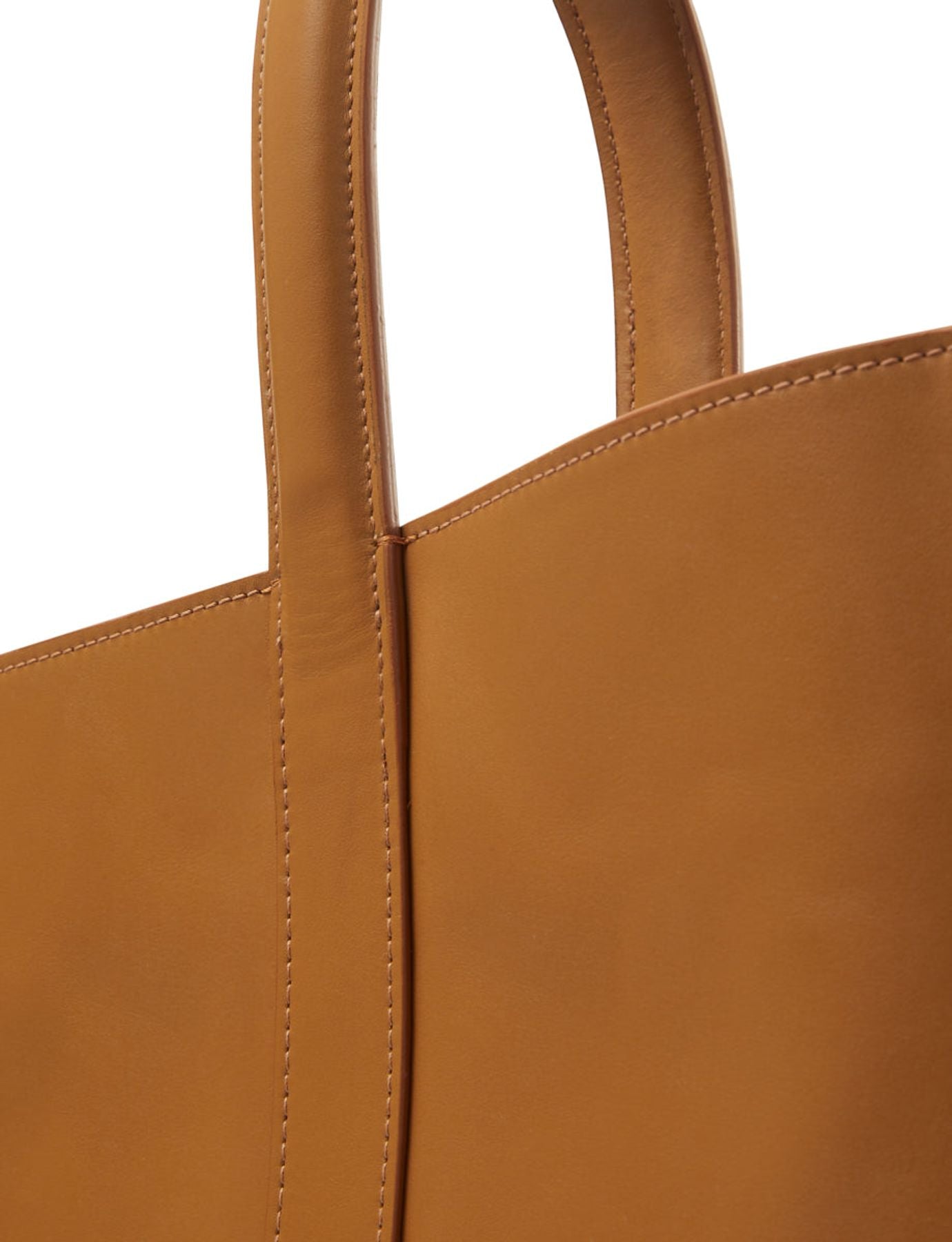 bag-leonore-size-in-camel-leather