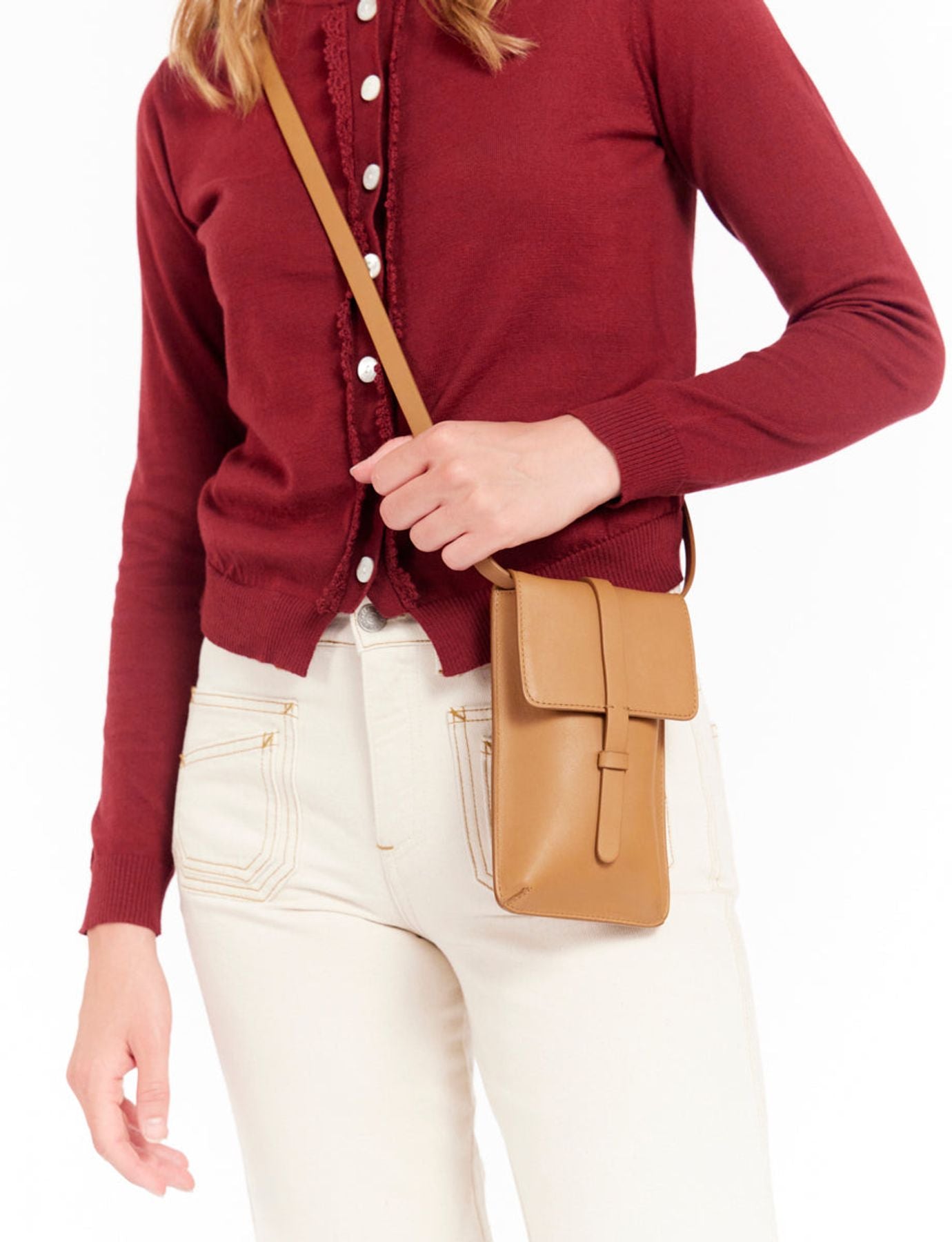 smartphone-bag-leonore-cuir-camel