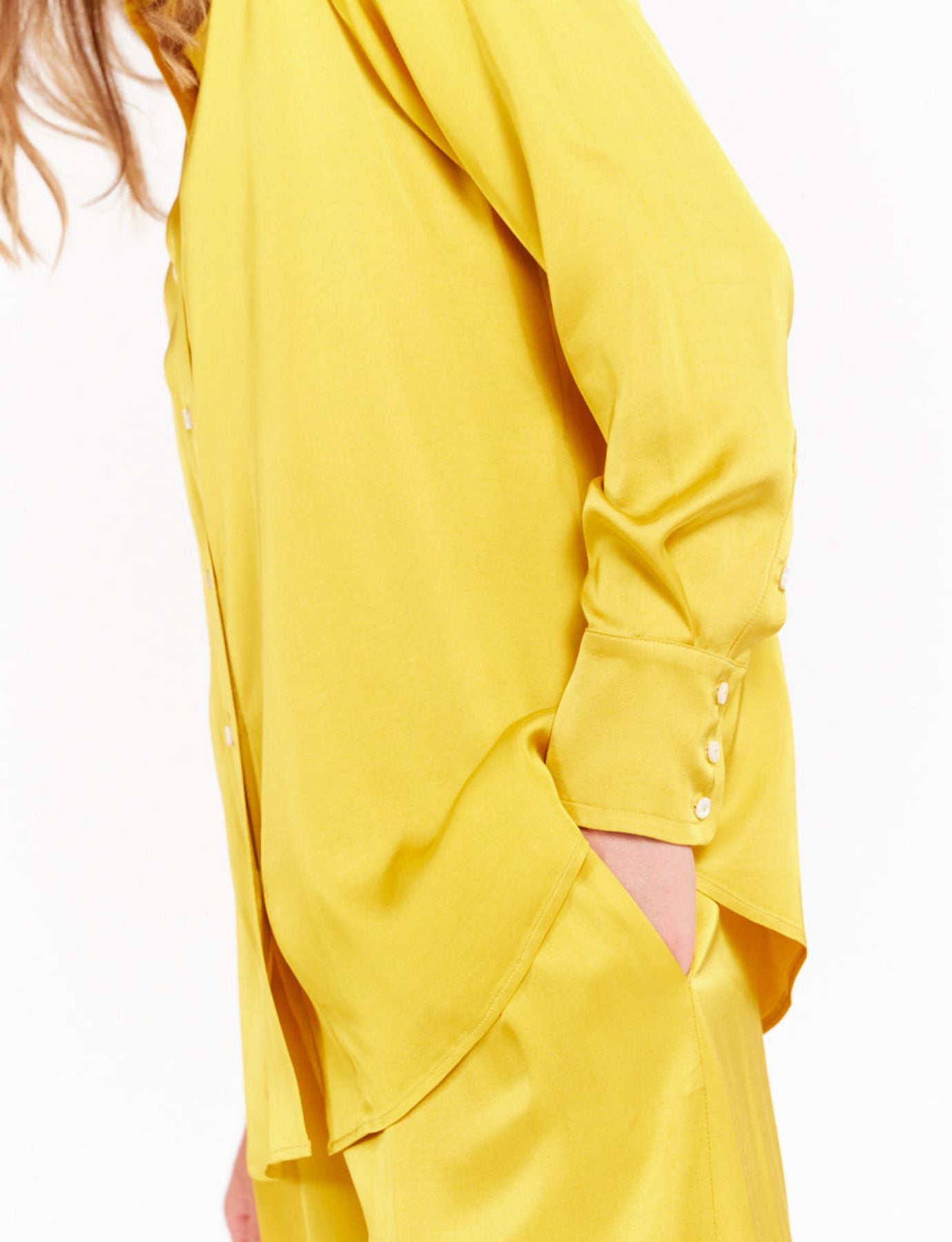shirt-maureen-yellow-button-d-39-gold-in-satin