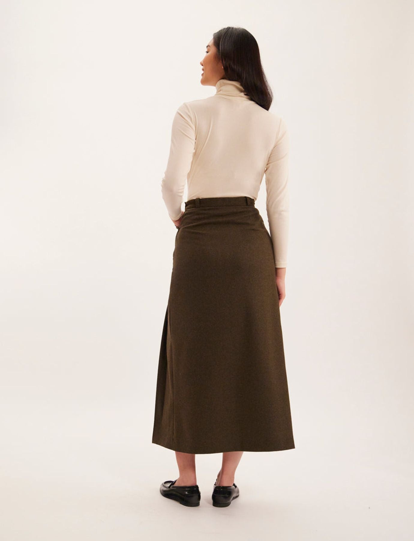 leila-khaki-skirt