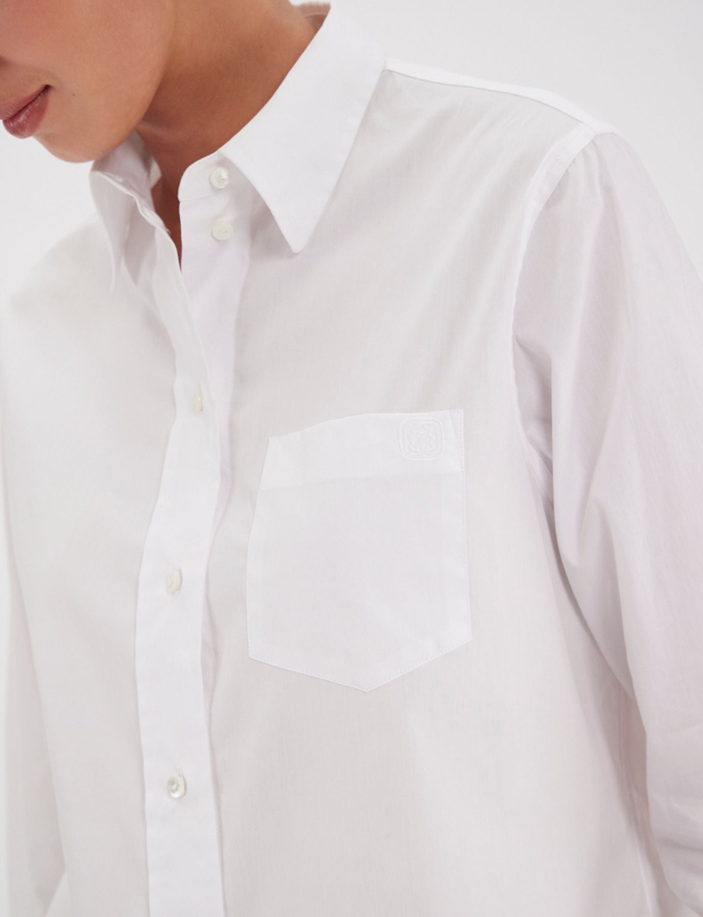 Maureen white shirt